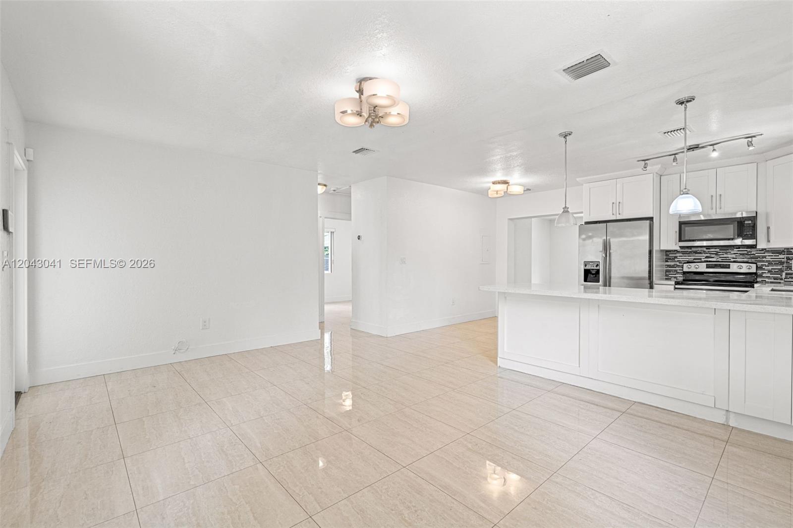 270 NW 51st Ave