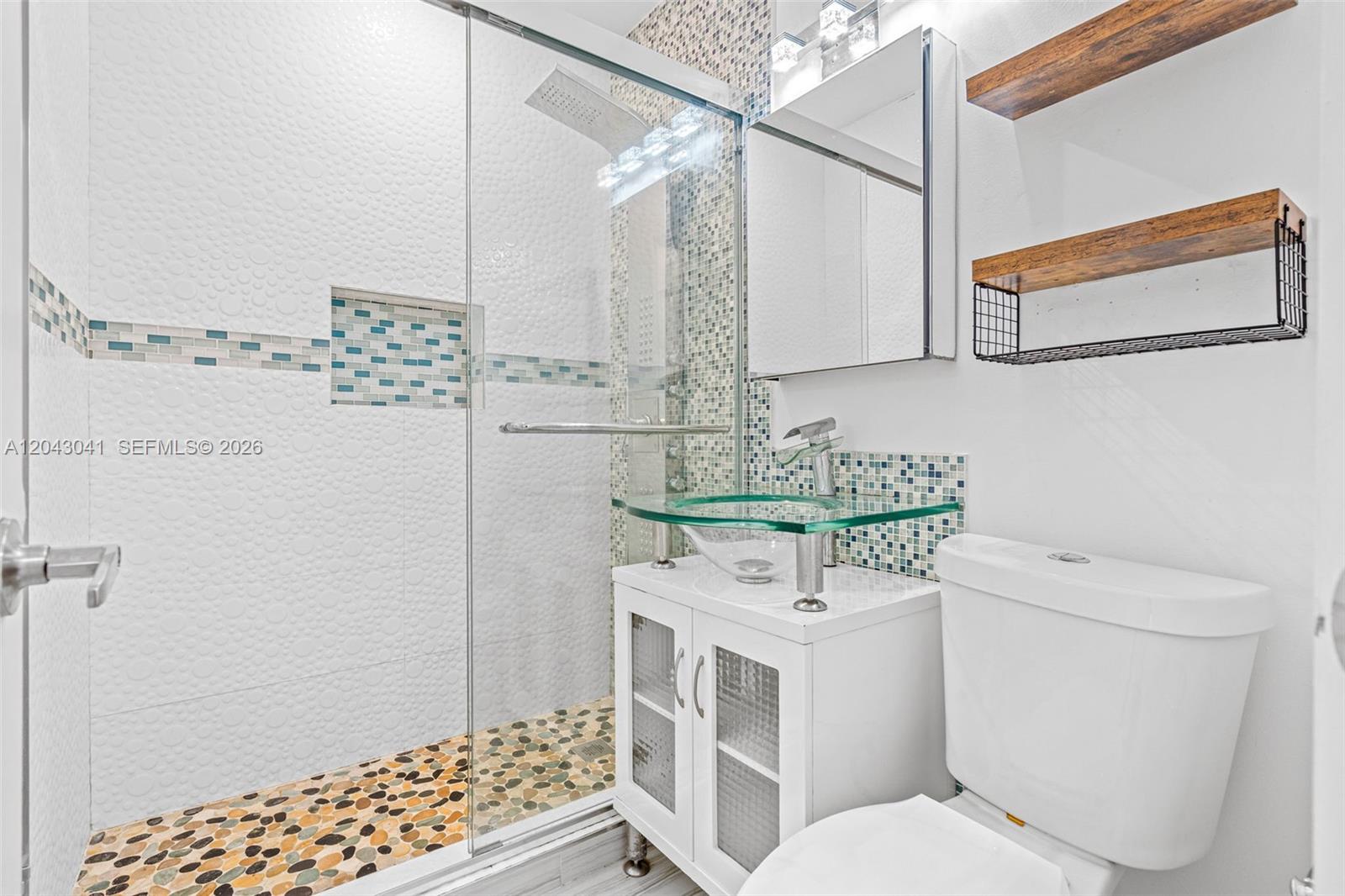 270 NW 51st Ave