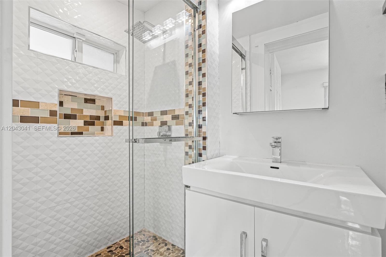 270 NW 51st Ave