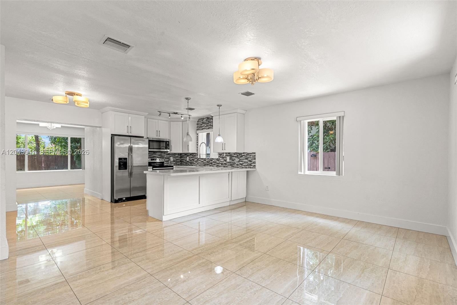 270 NW 51st Ave