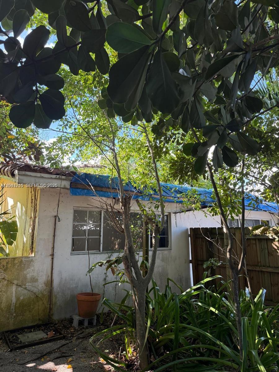 5600 SW 74th Ct