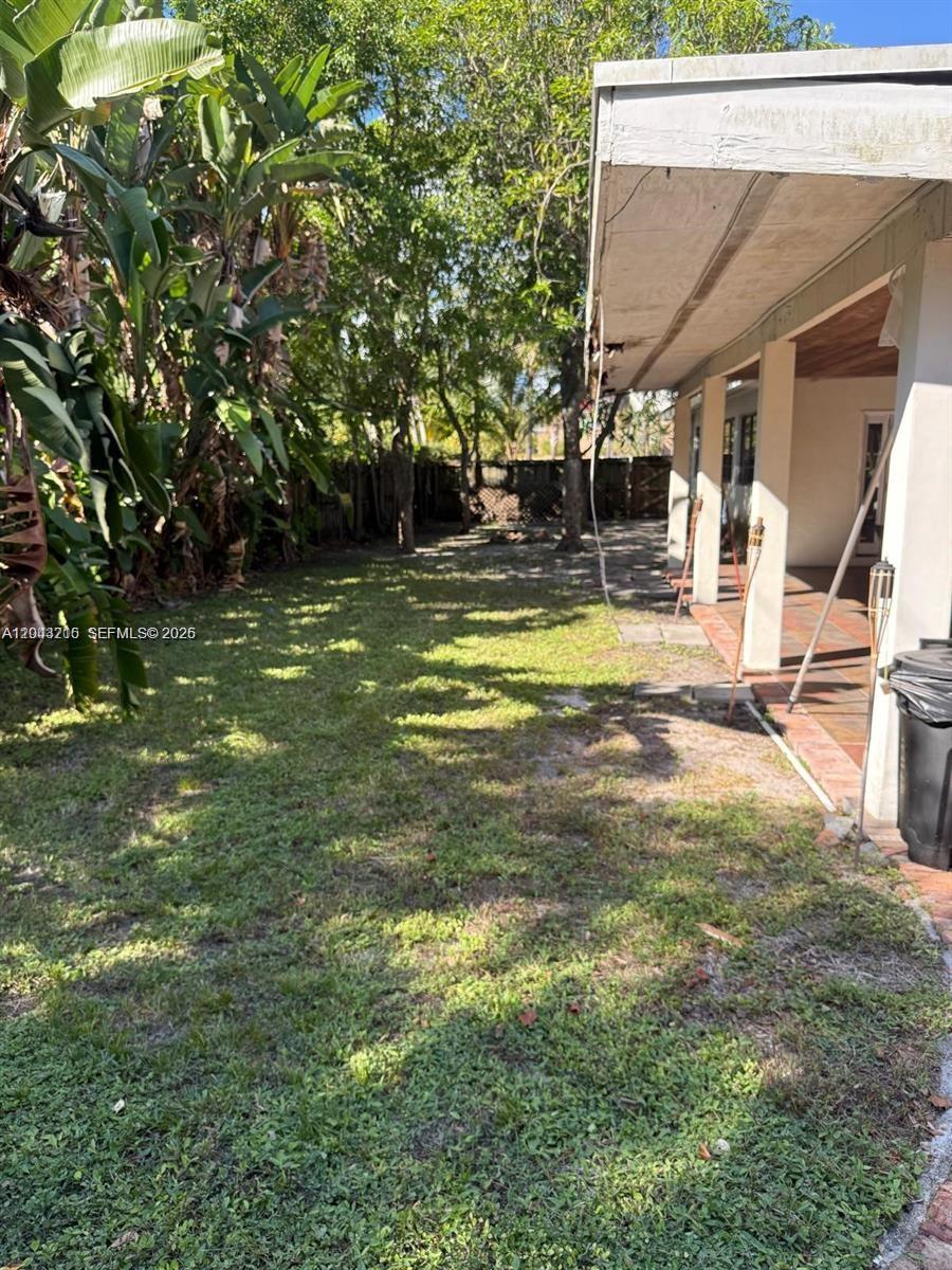 5600 SW 74th Ct