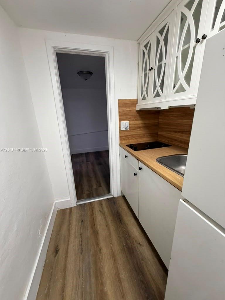 2135 NW 1st Ter Unit: Back