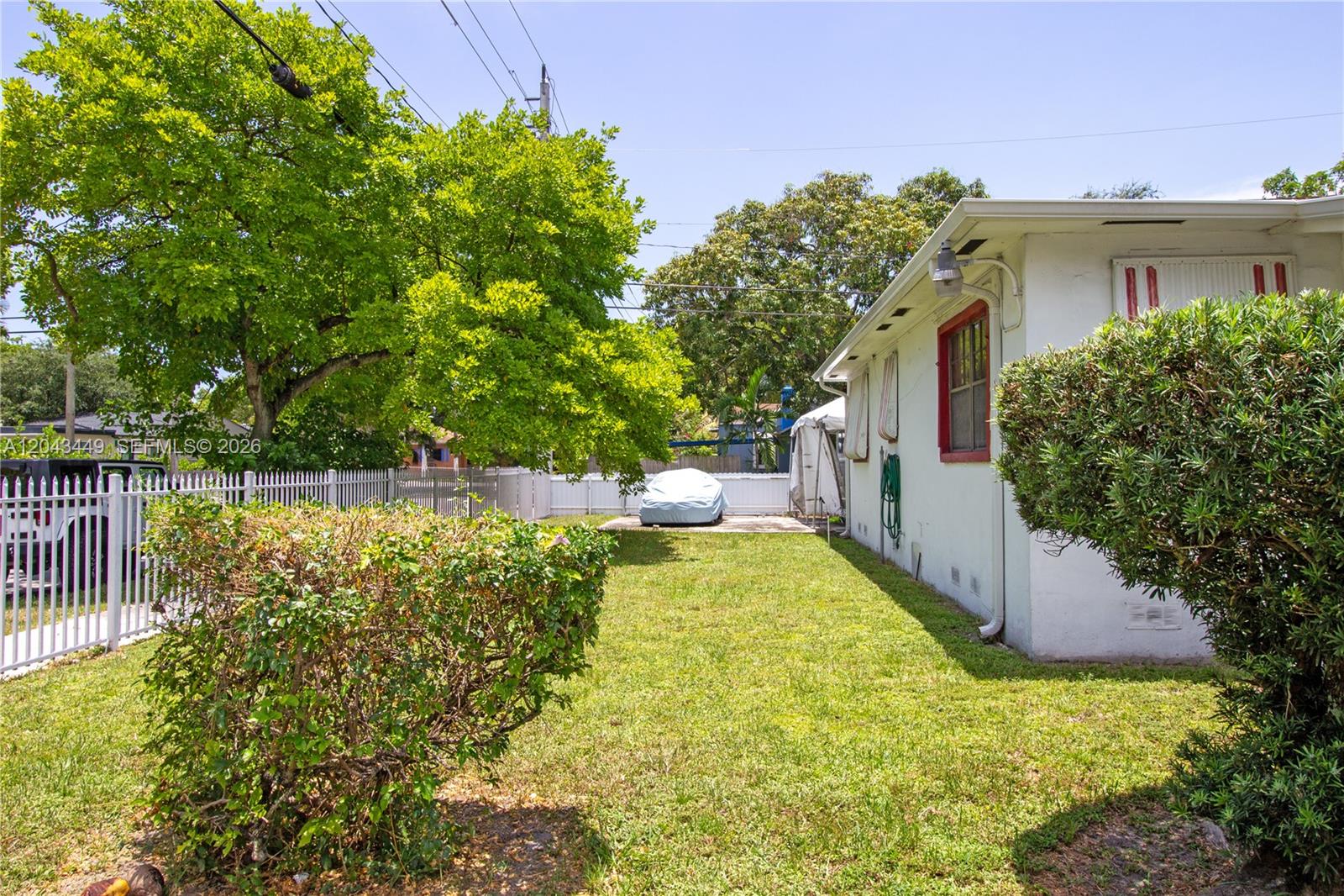 1000 NW 47th St