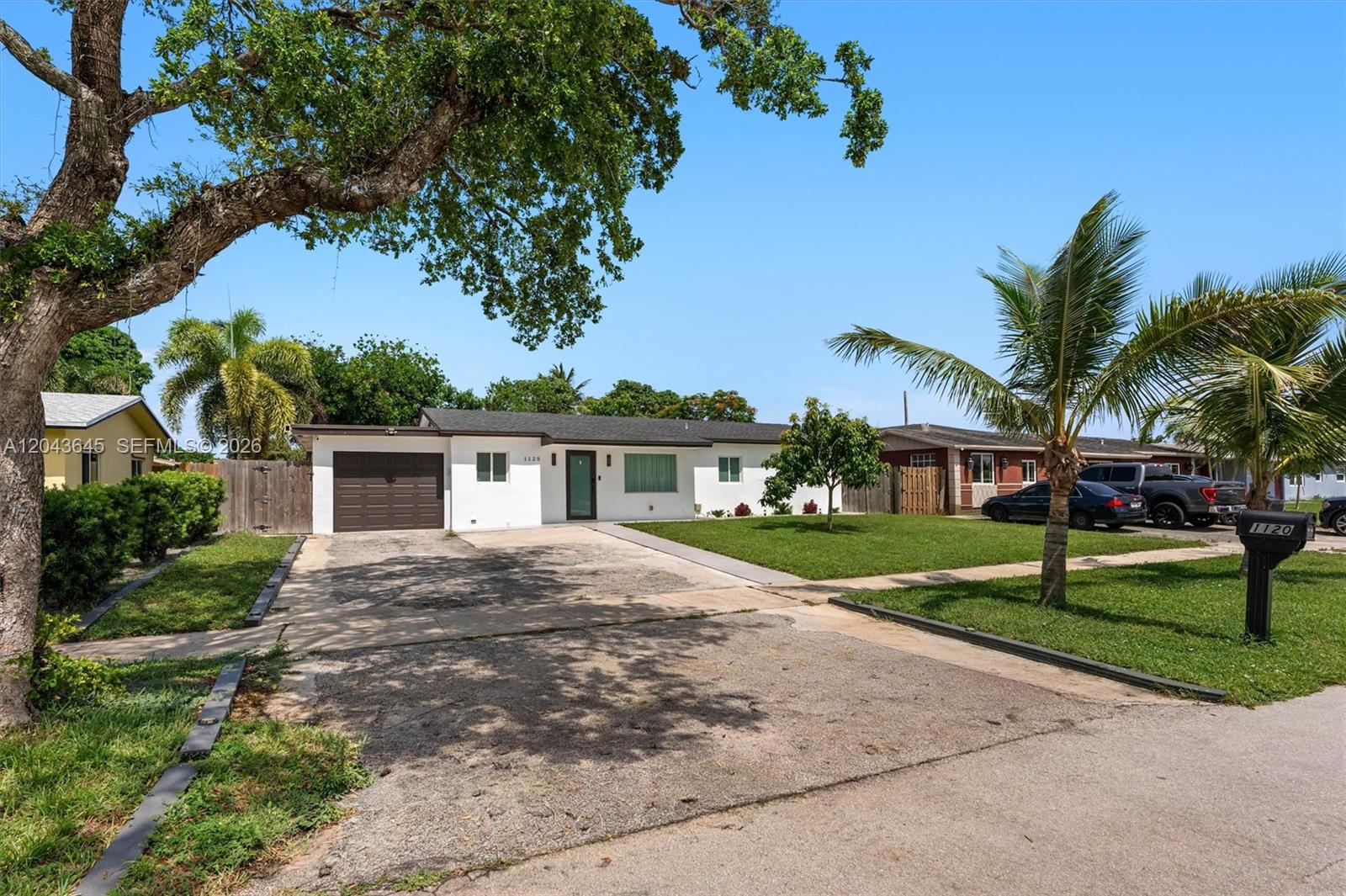 1120 SW 7th Ave