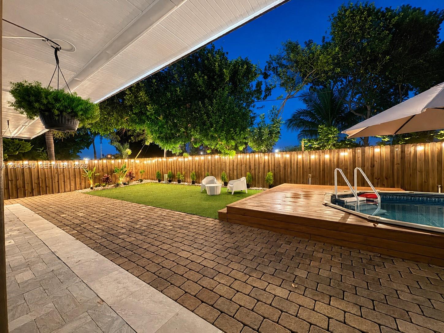 1120 SW 7th Ave