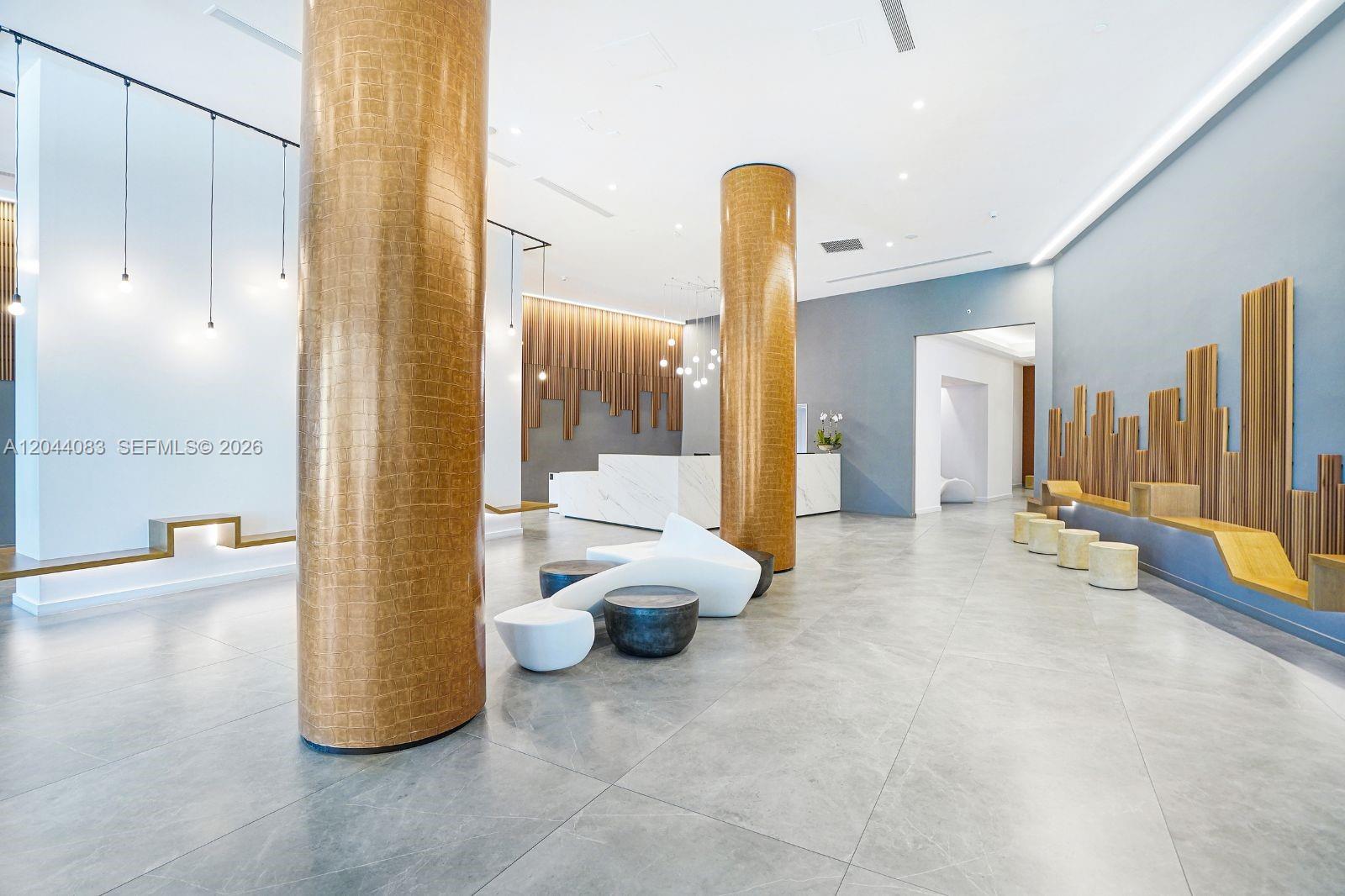 350 S Miami Ave Unit: 713