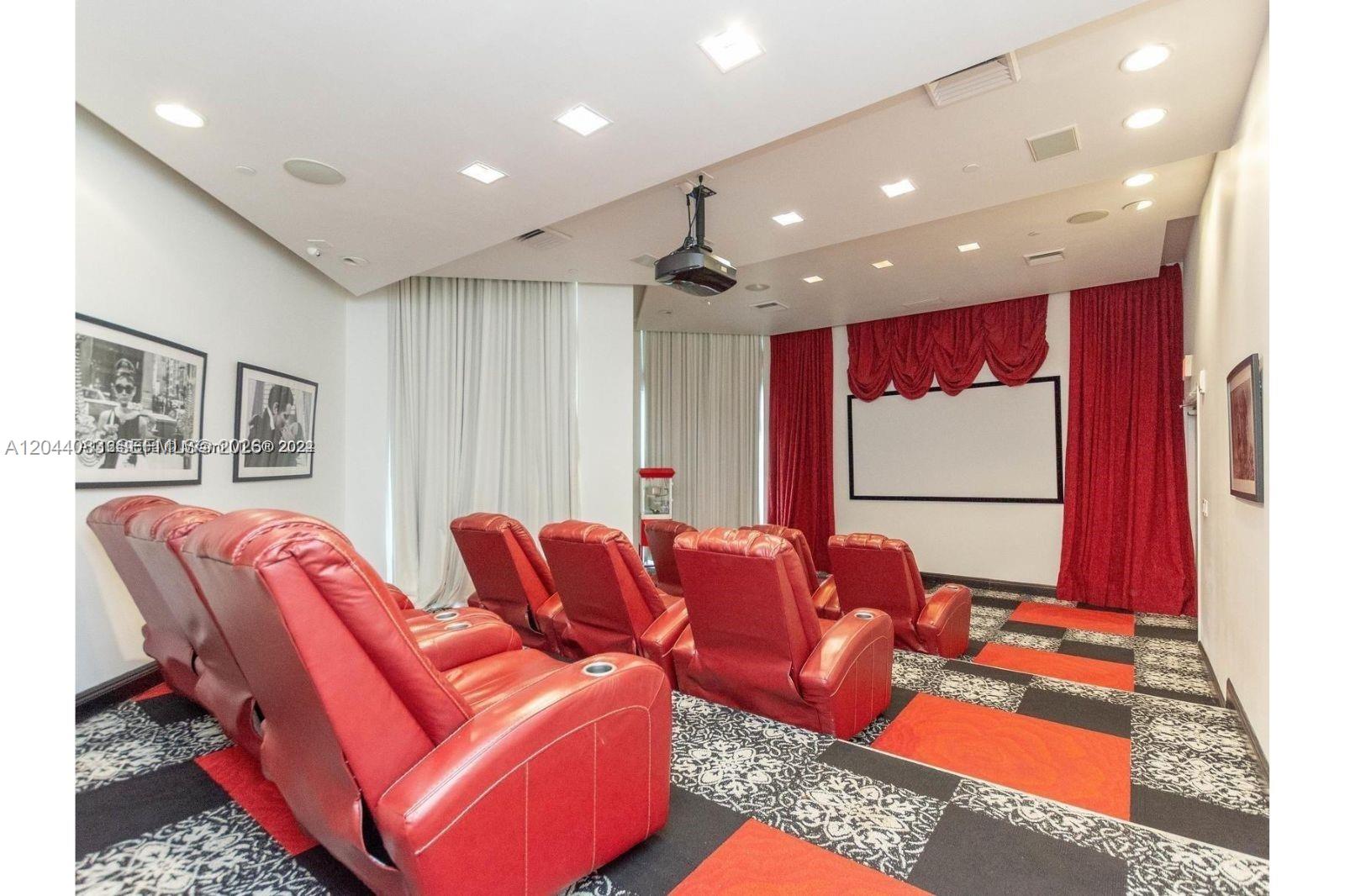 350 S Miami Ave Unit: 713