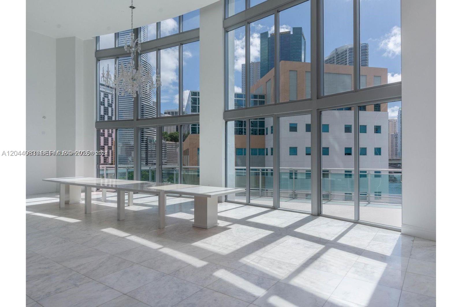 350 S Miami Ave Unit: 713