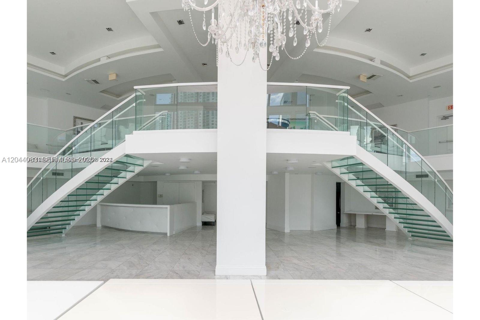 350 S Miami Ave Unit: 713