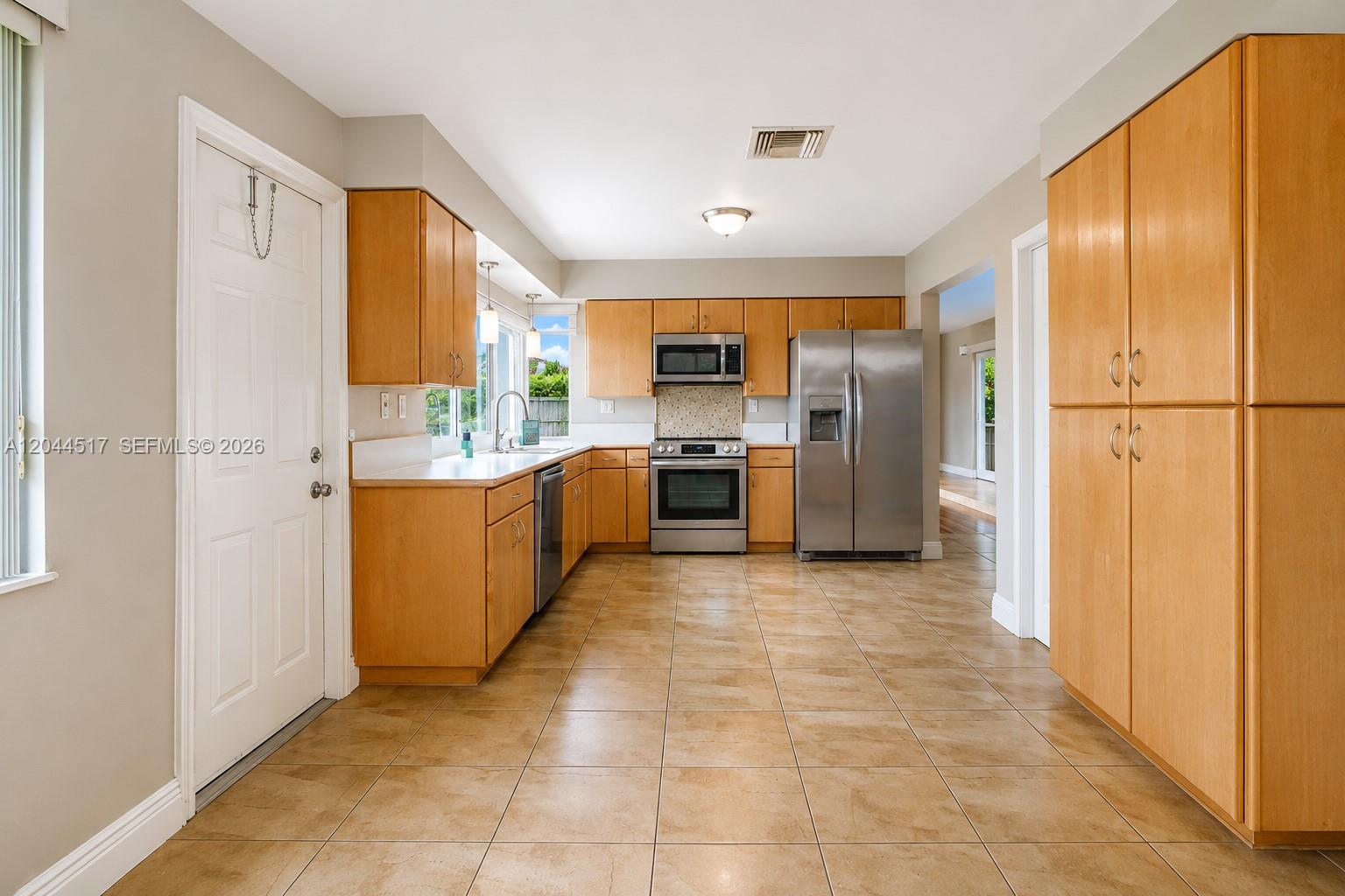 15445 SW 99th Ave # 15445