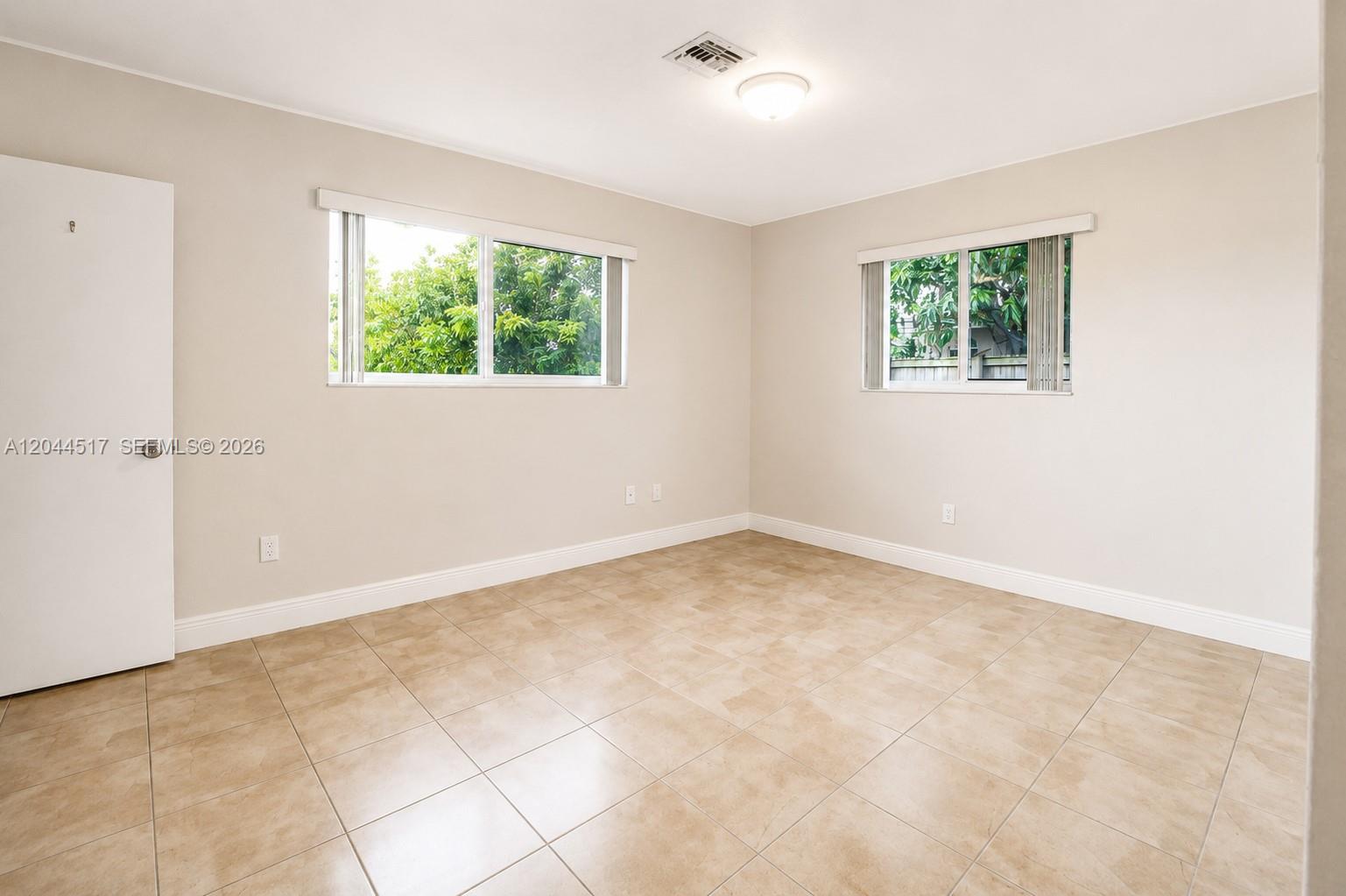 15445 SW 99th Ave # 15445