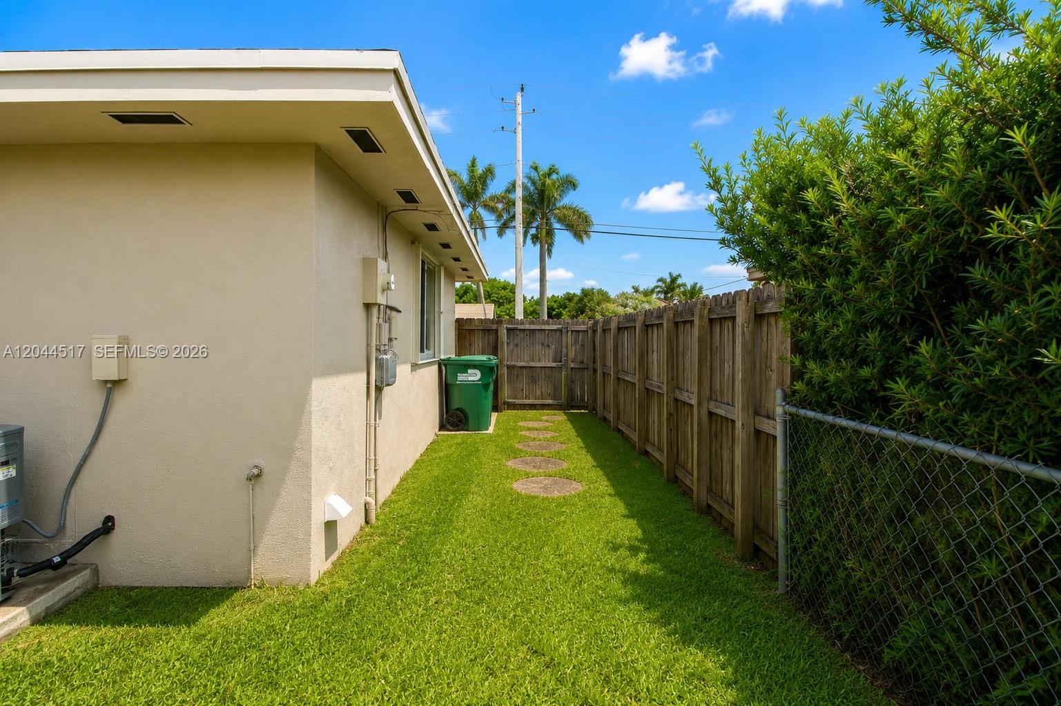 15445 SW 99th Ave # 15445