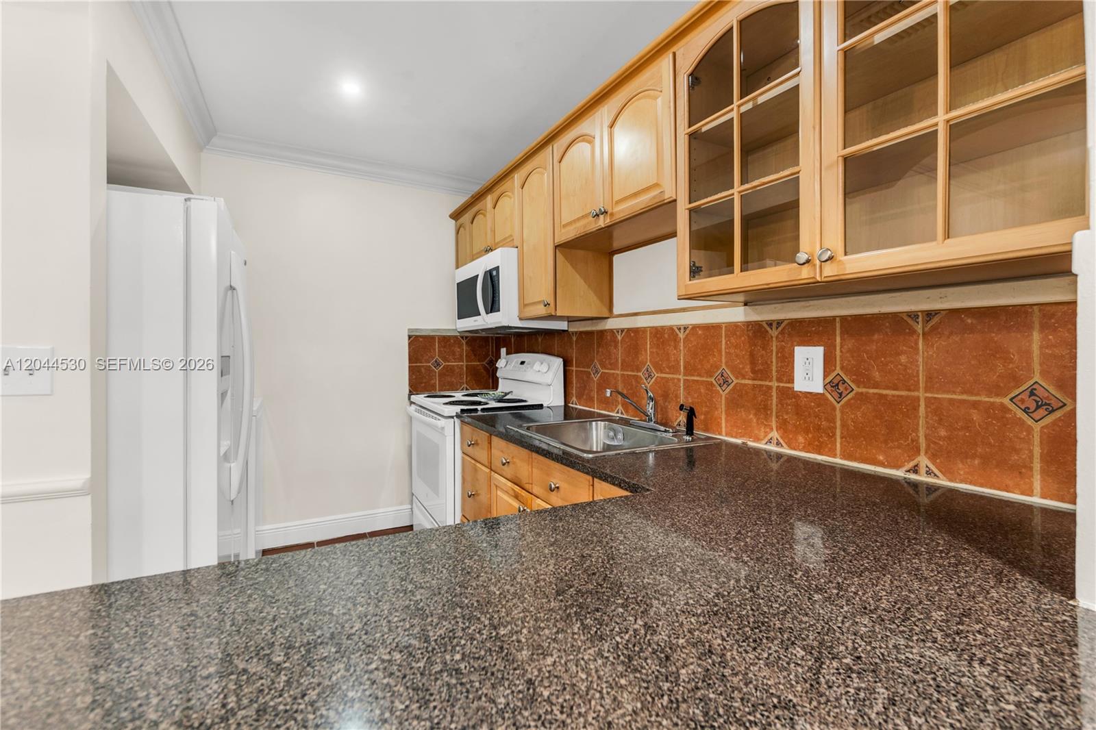 15350 SW 72nd St # 24 Unit: 24-24