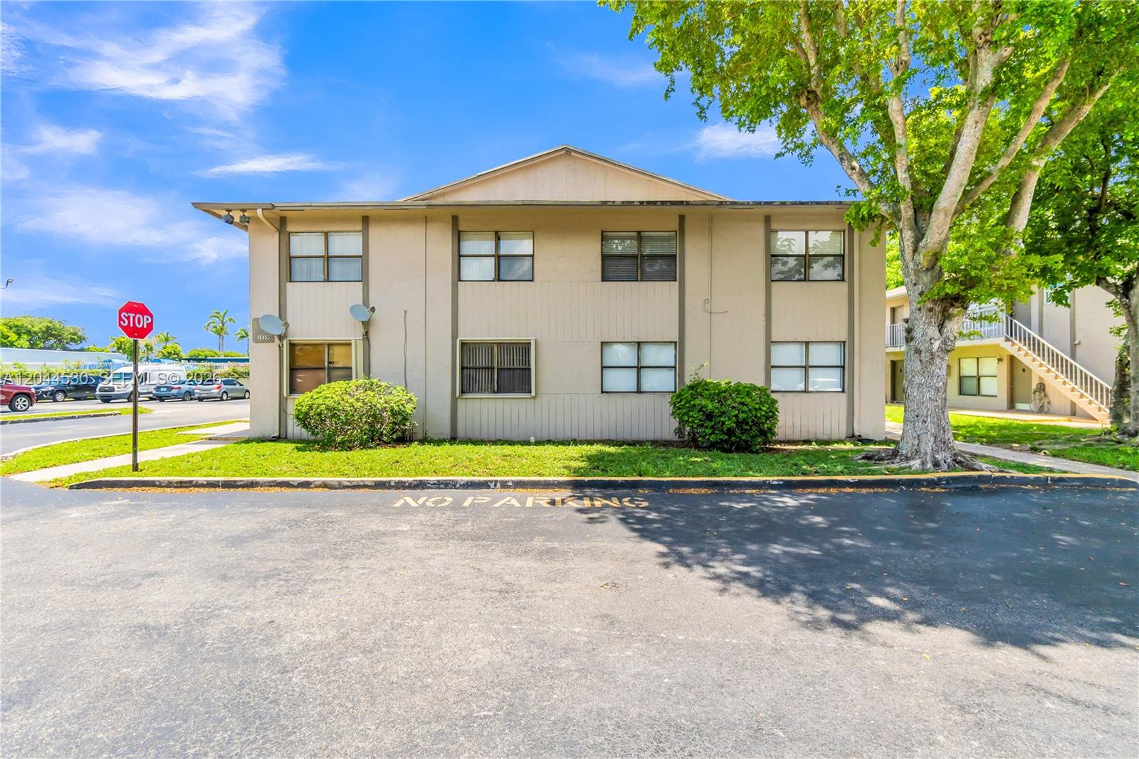 15350 SW 72nd St # 24 Unit: 24-24