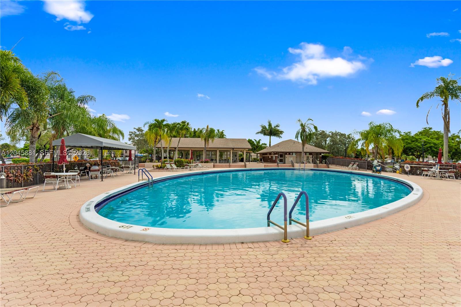 9930 S Belfort Cir # 105