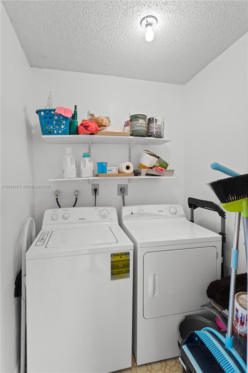 9930 S Belfort Cir # 105