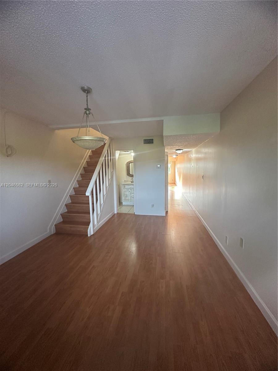 9500 SW 3rd St # 254