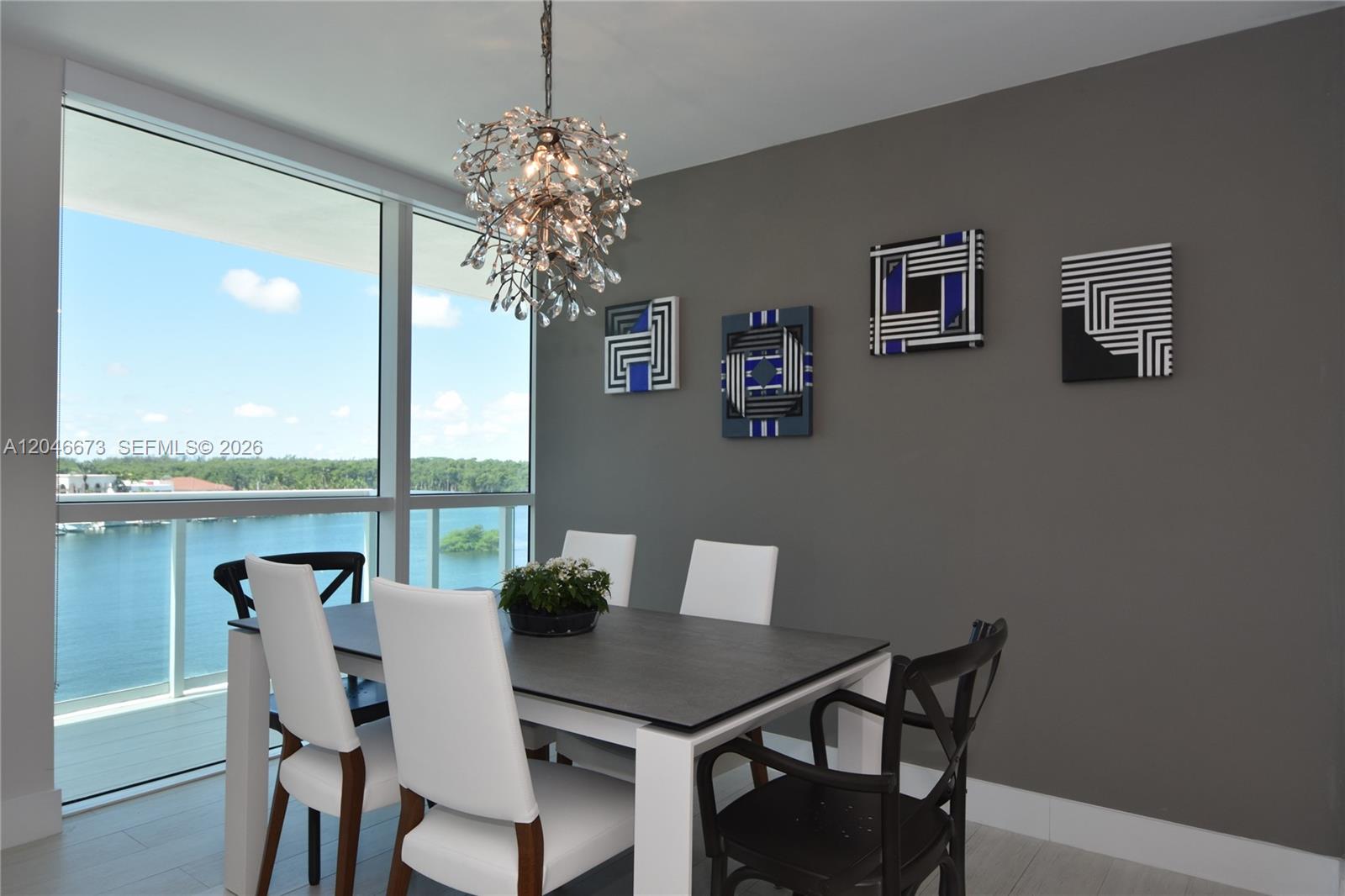 400 Sunny Isles Blvd # 521