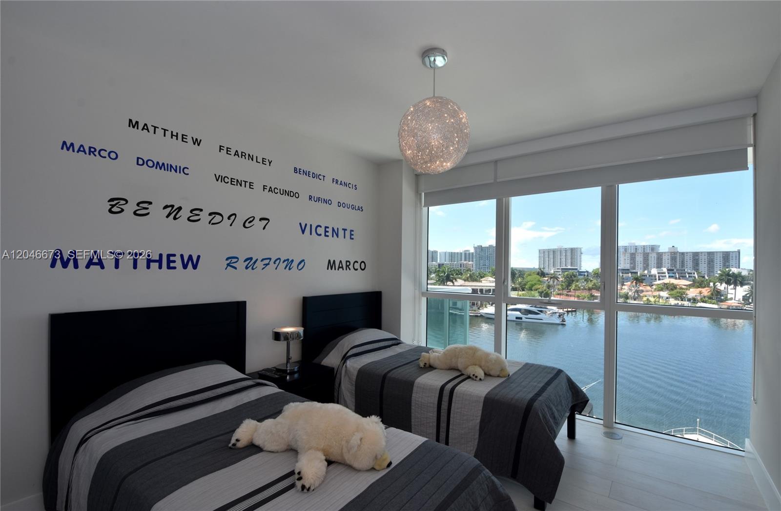 400 Sunny Isles Blvd # 521