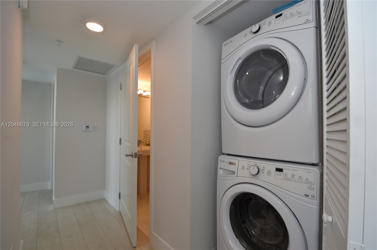 400 Sunny Isles Blvd # 521