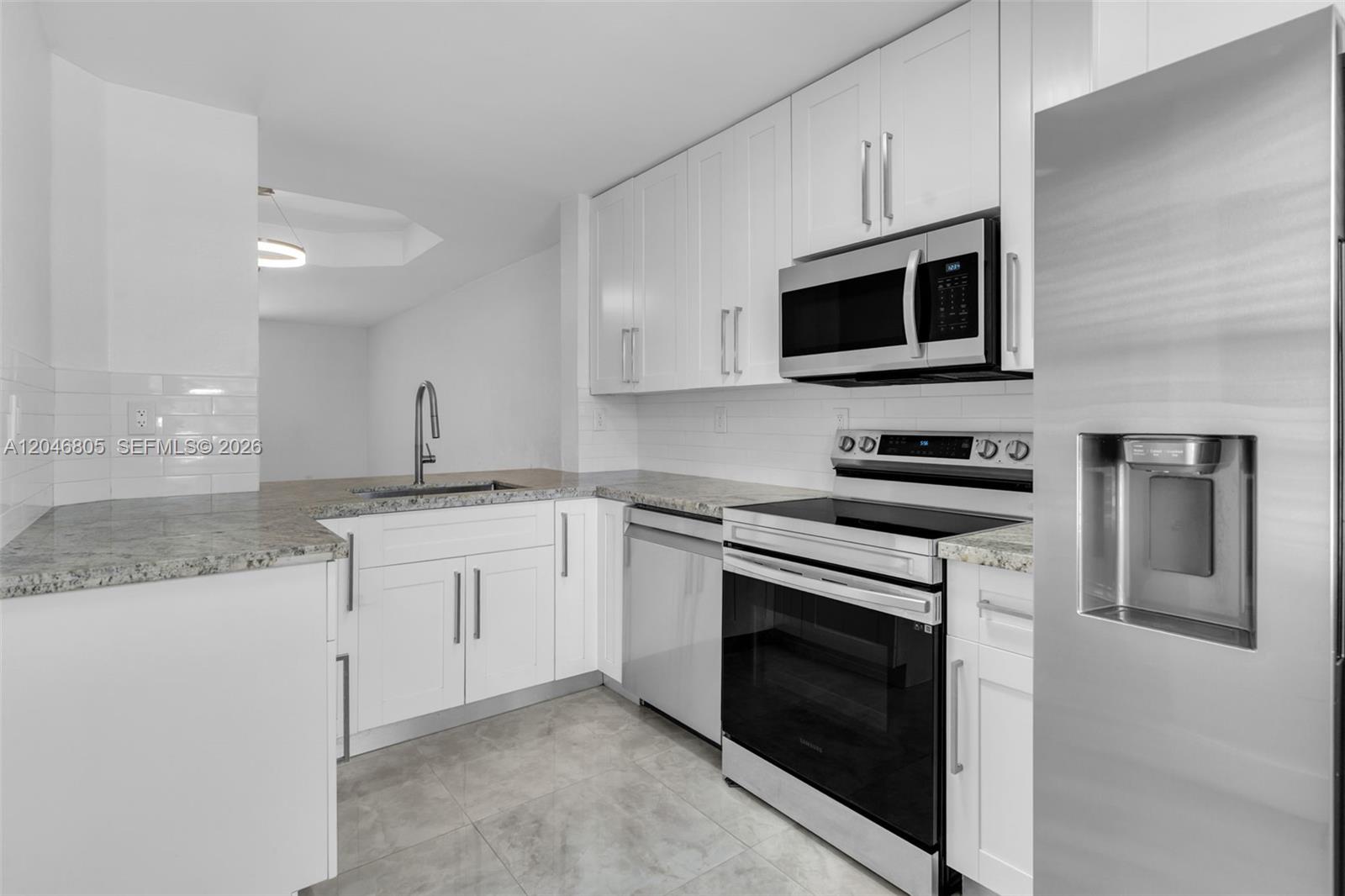 14231 SW 120th Ct # 11 Unit: 4-11