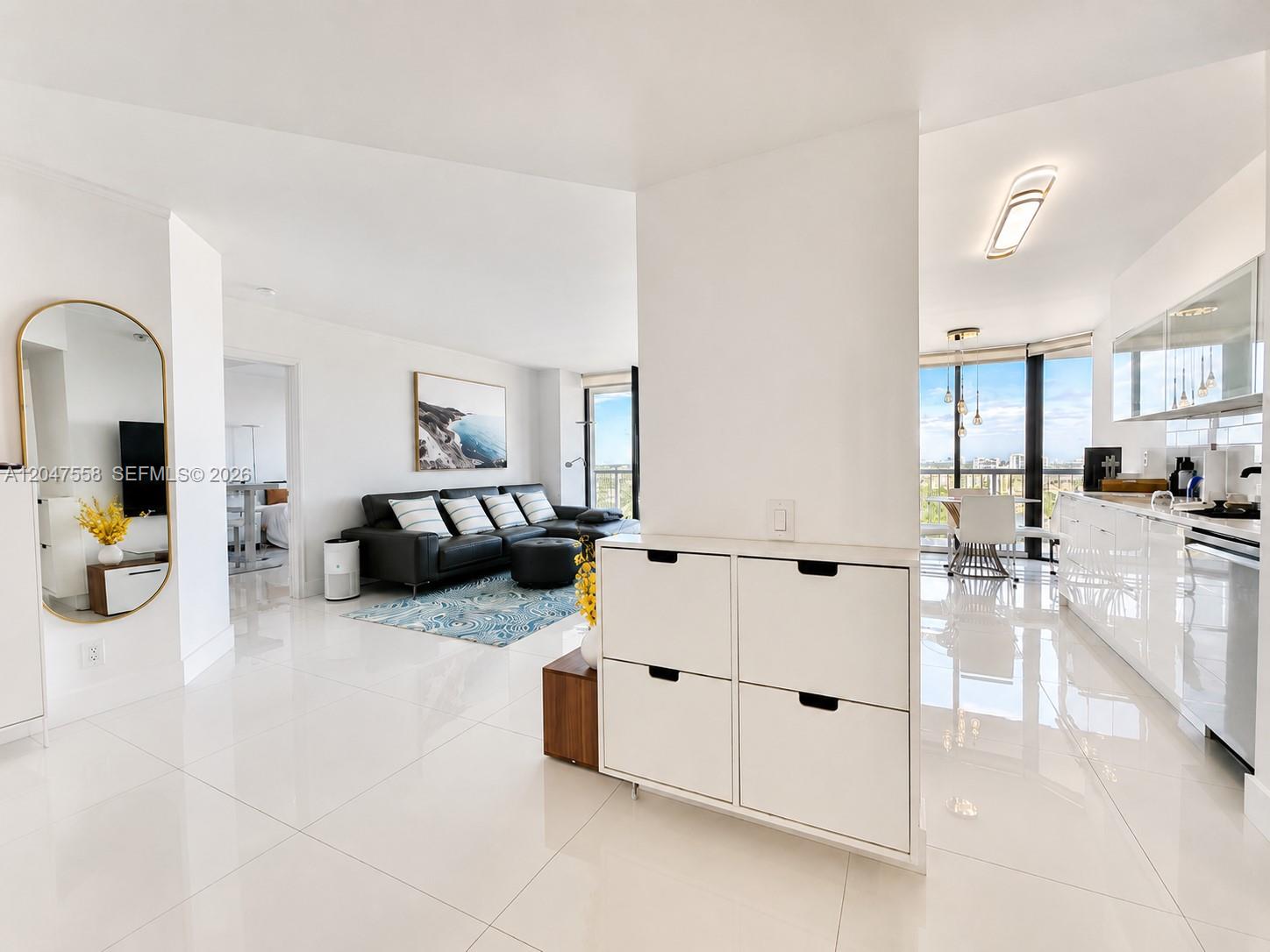 3640 Yacht Club Dr # 1903