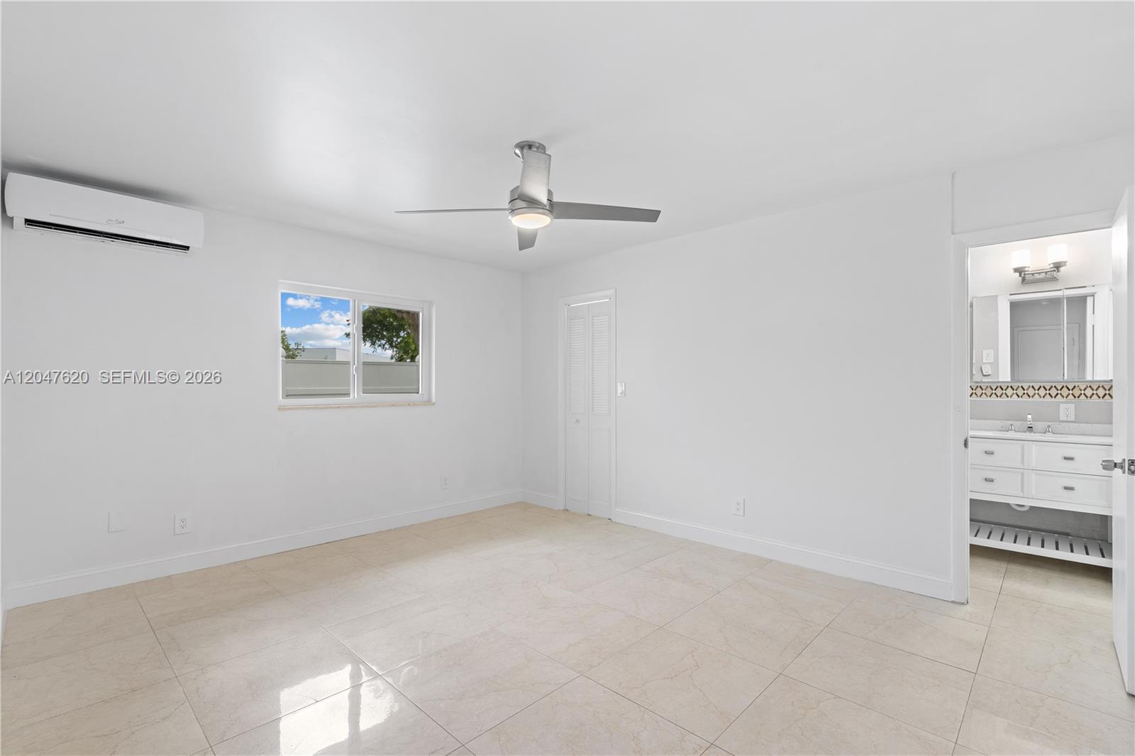 9110 NW 18th Ct