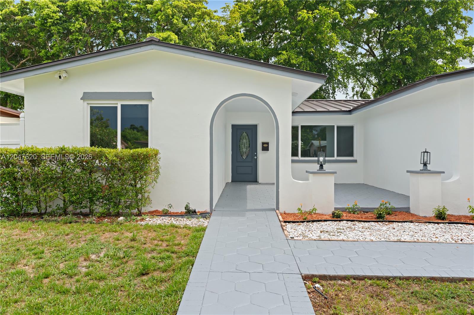 9110 NW 18th Ct