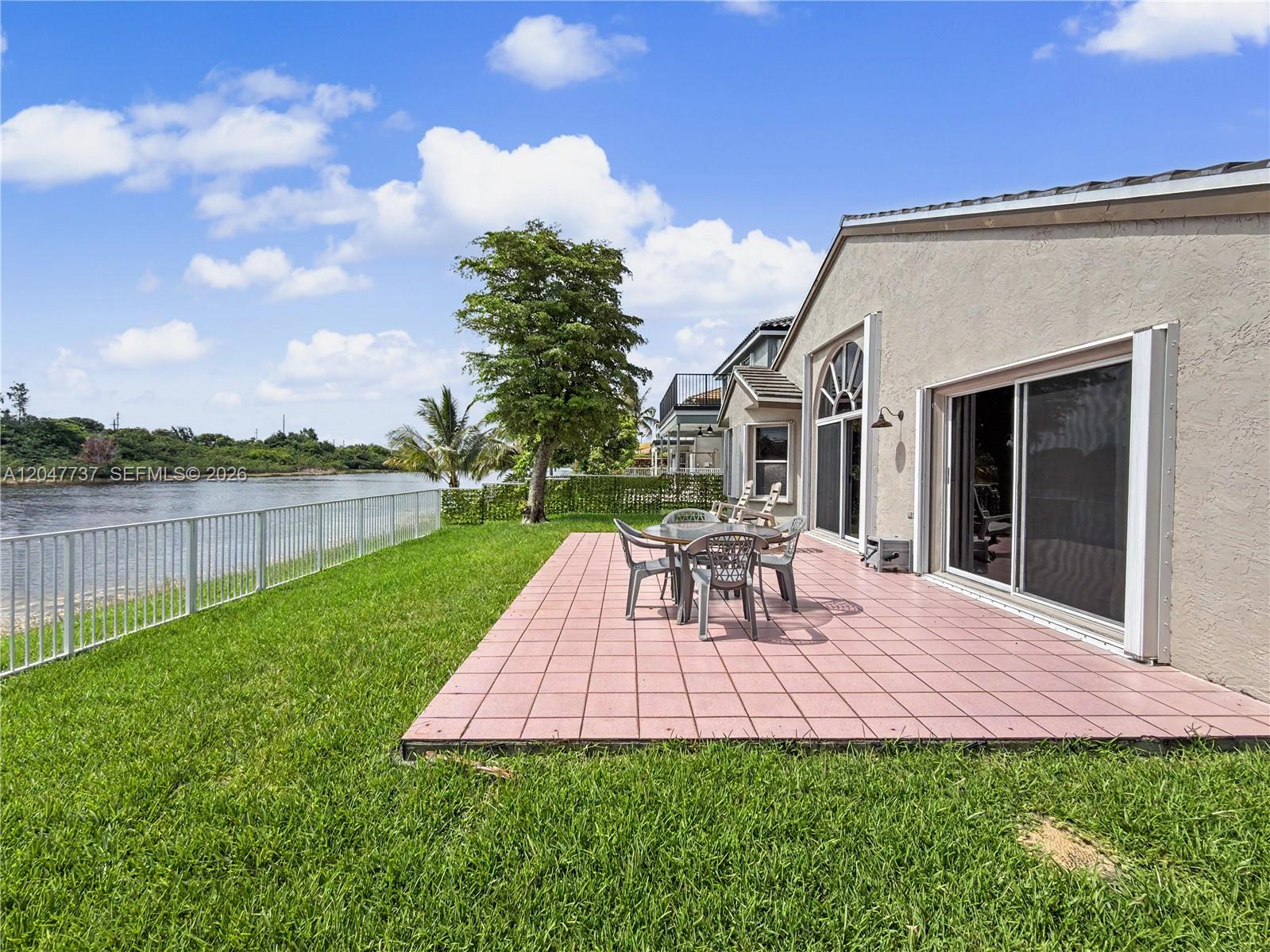 2754 SW 183rd Ave