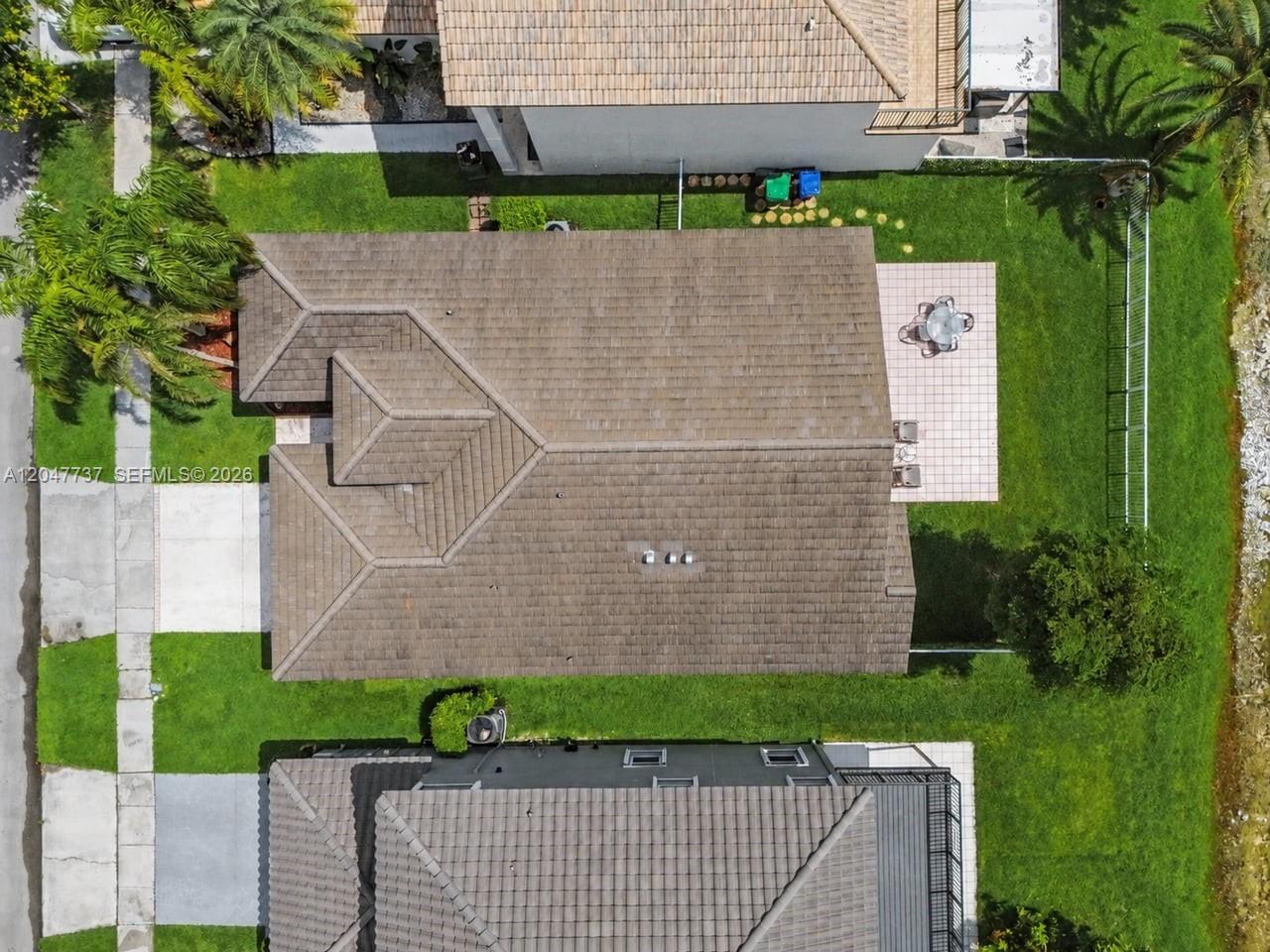 2754 SW 183rd Ave