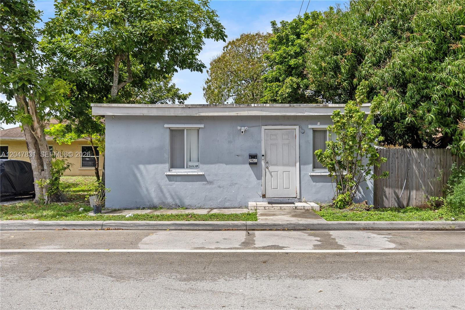 2901 Nw 9th Ct