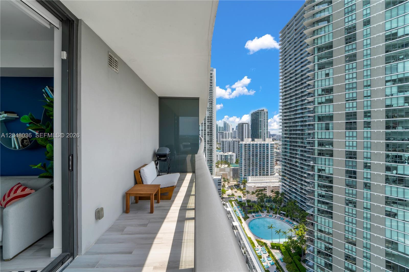 3131 NE 7th Ave # 2706