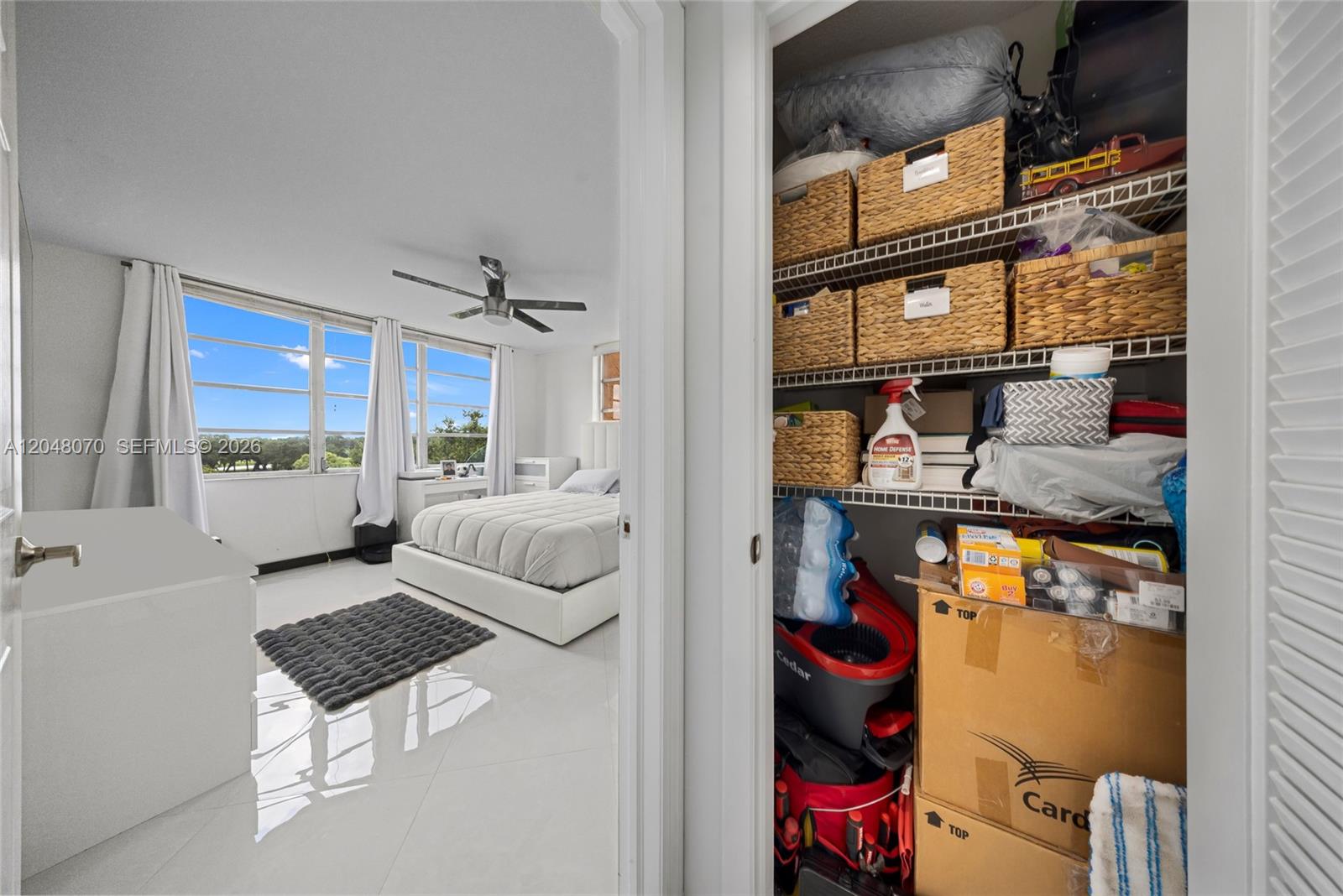 3001 W Rolling Hills Cir # 610