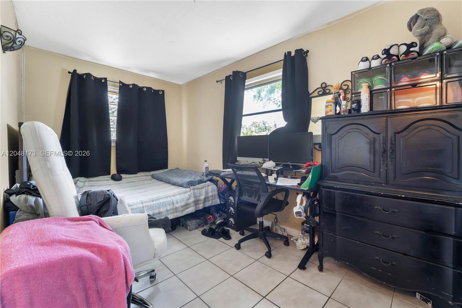 1300 S 20th Ave