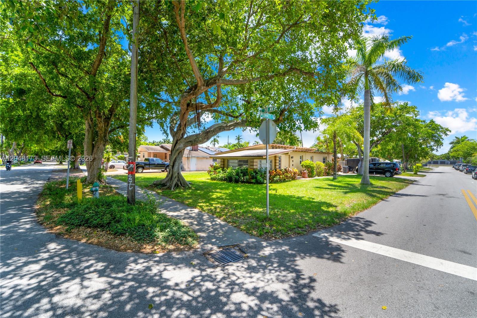 1300 S 20th Ave