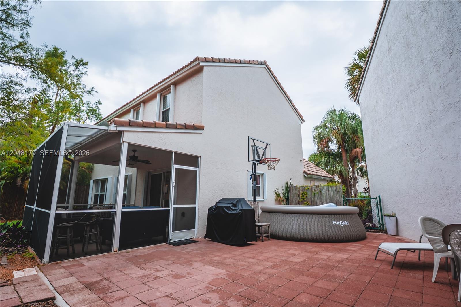 3871 Jasmine Ln