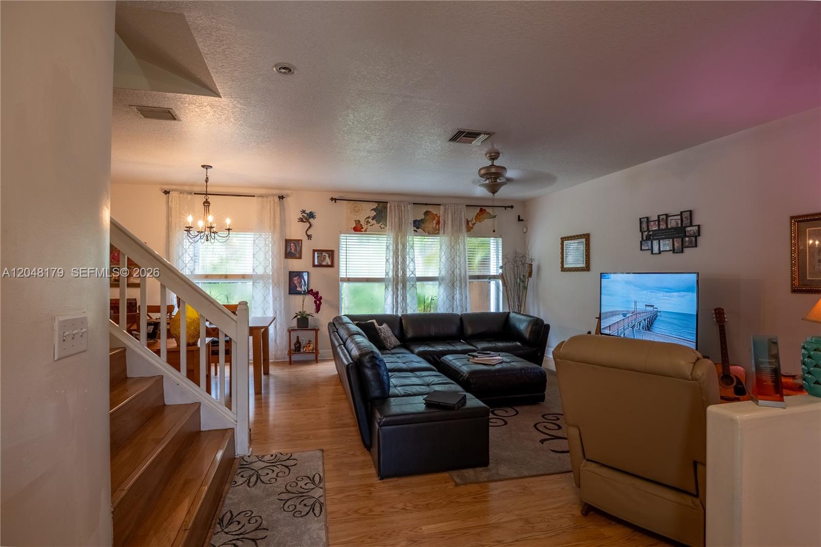 3871 Jasmine Ln