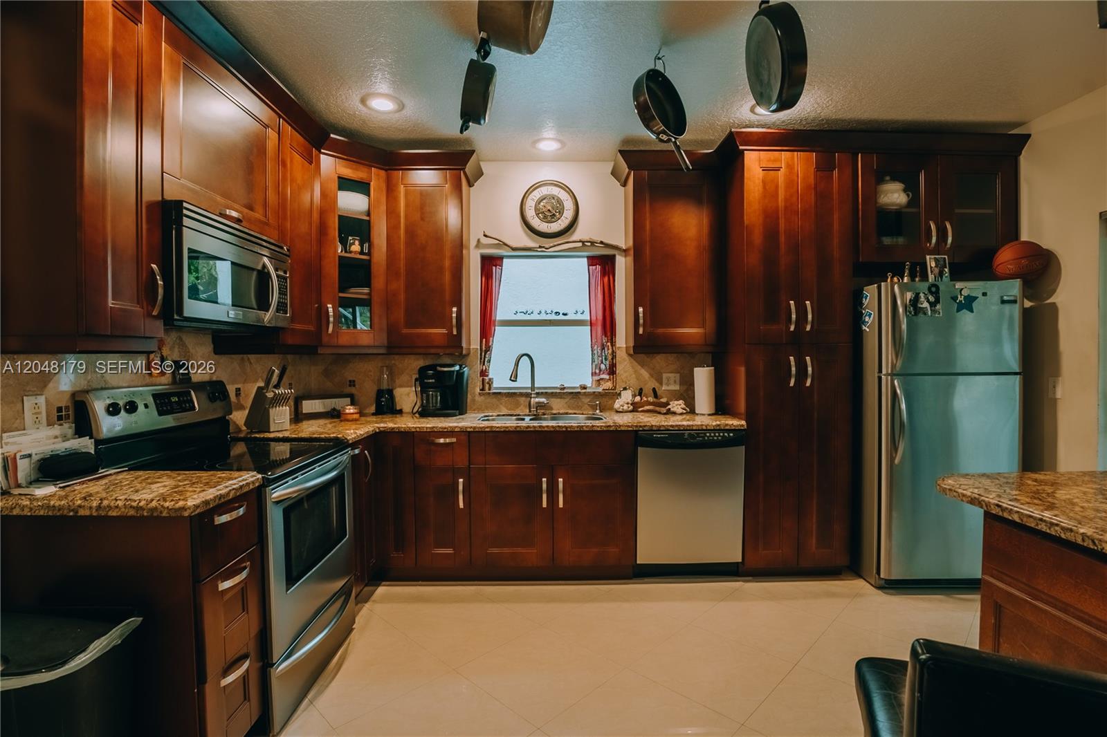 3871 Jasmine Ln