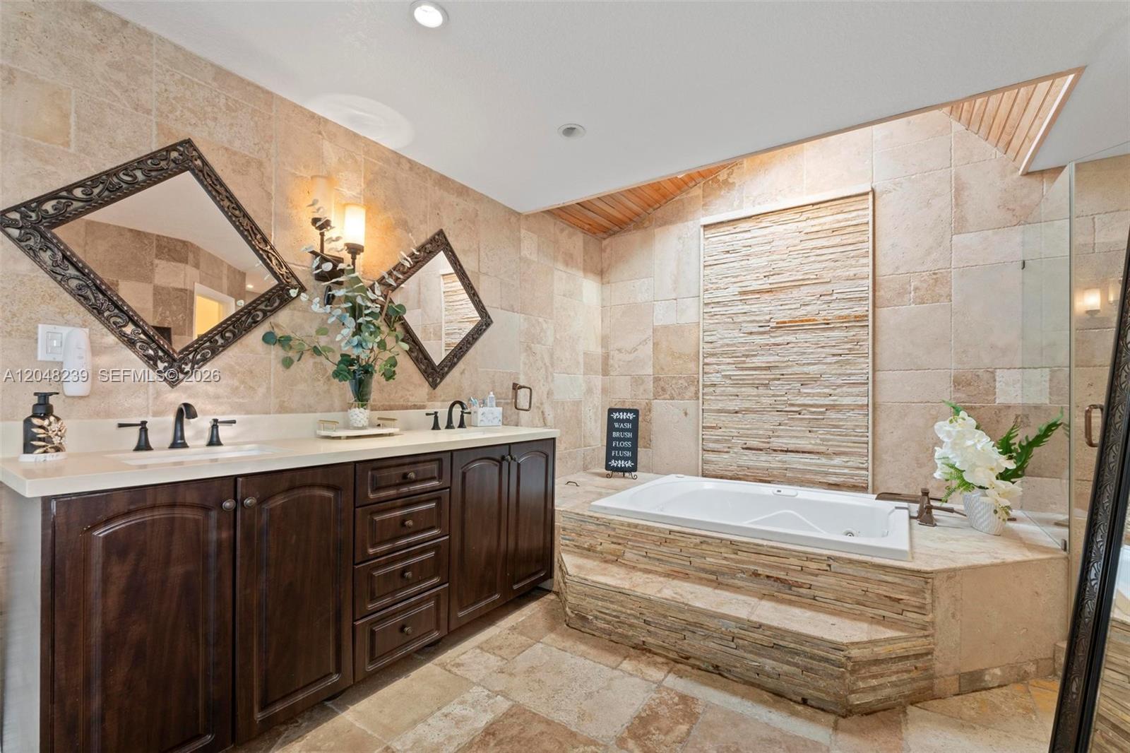 14012 SW 38th Ter