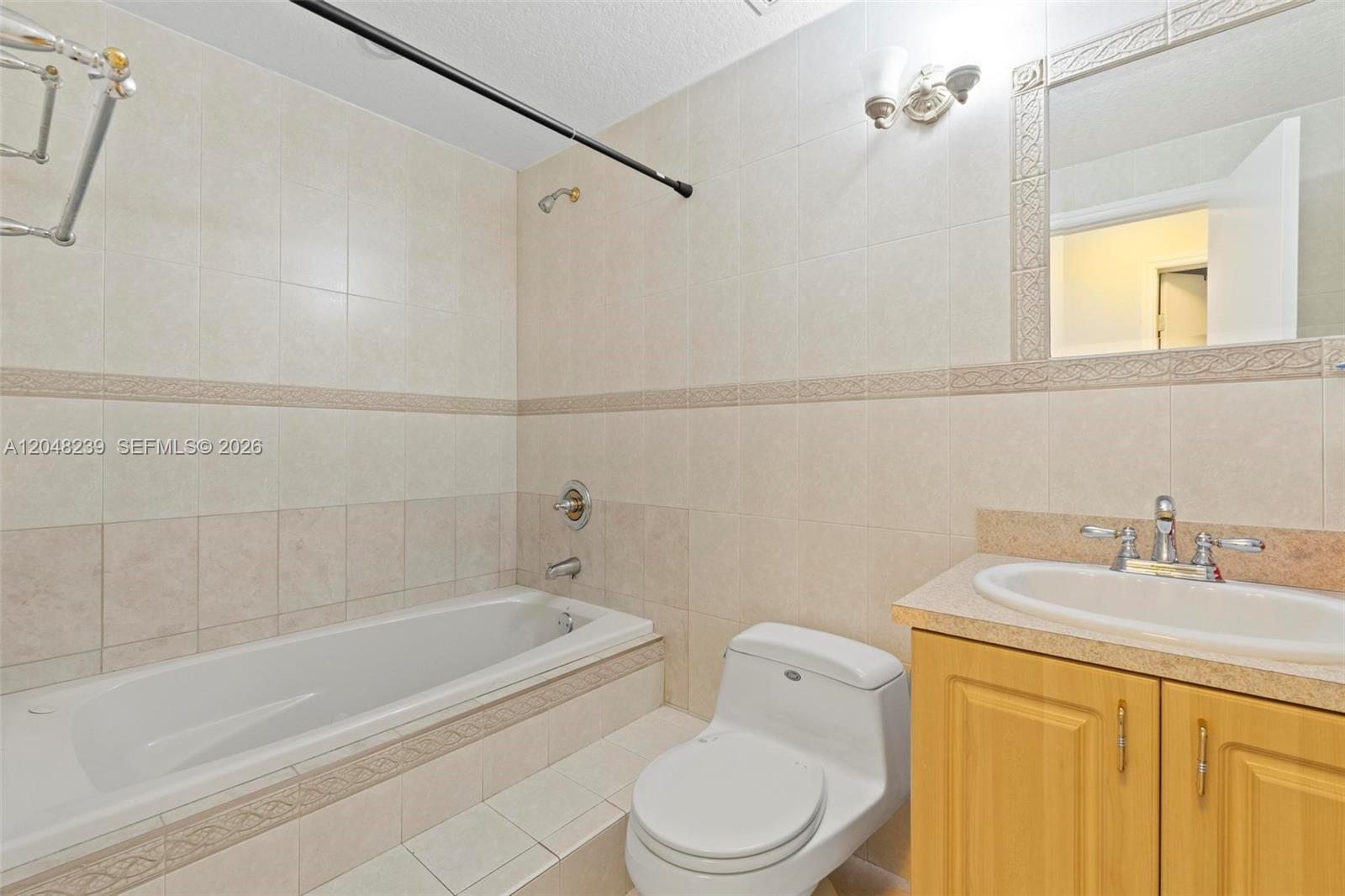 14012 SW 38th Ter