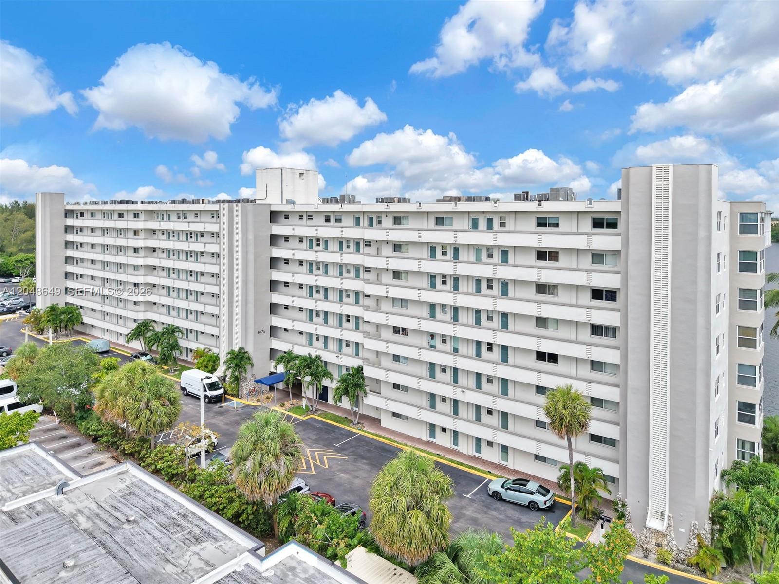 1075 NE Miami Gardens Dr Unit: 306