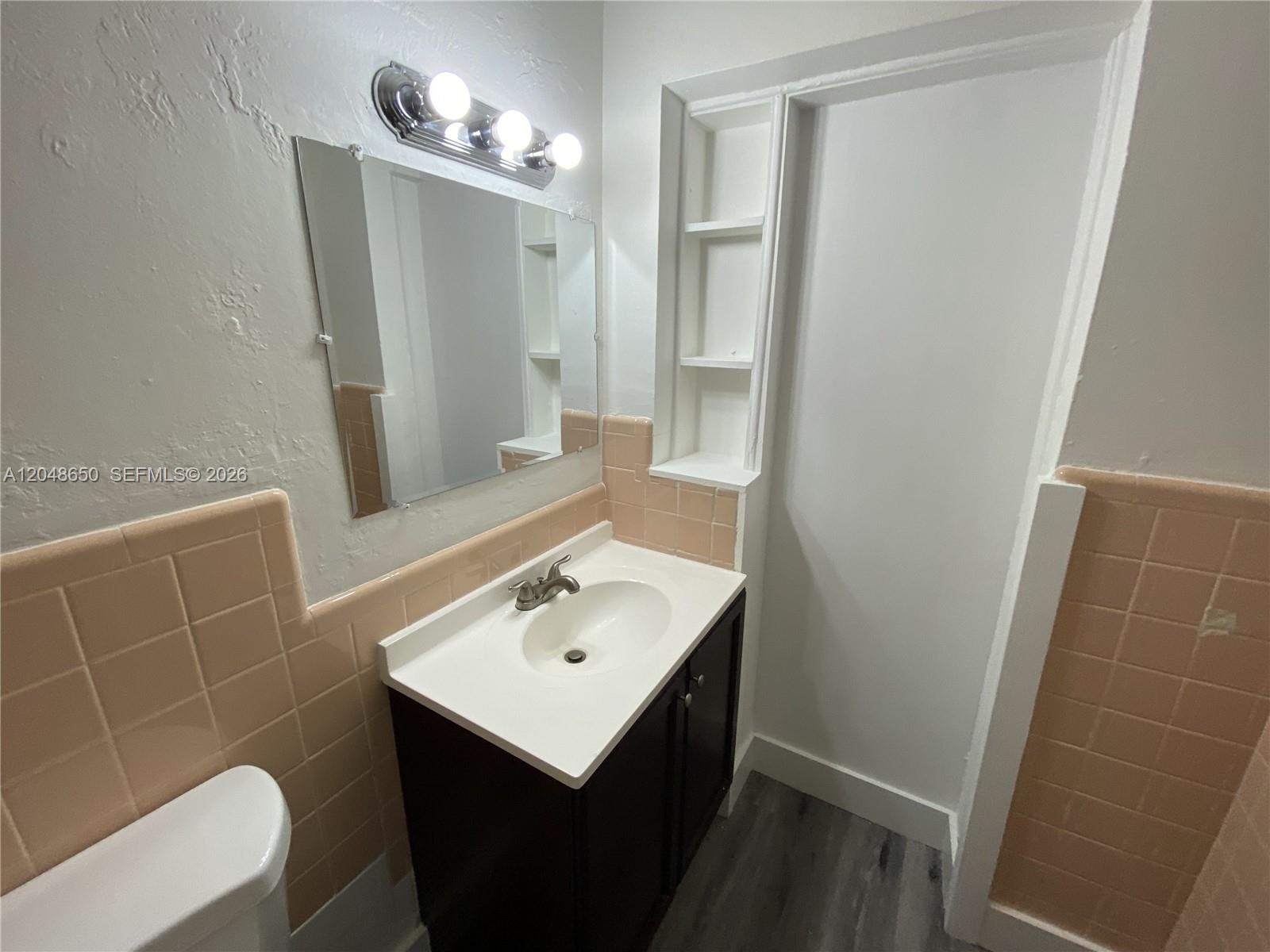 380 SE 12th Ave # 2