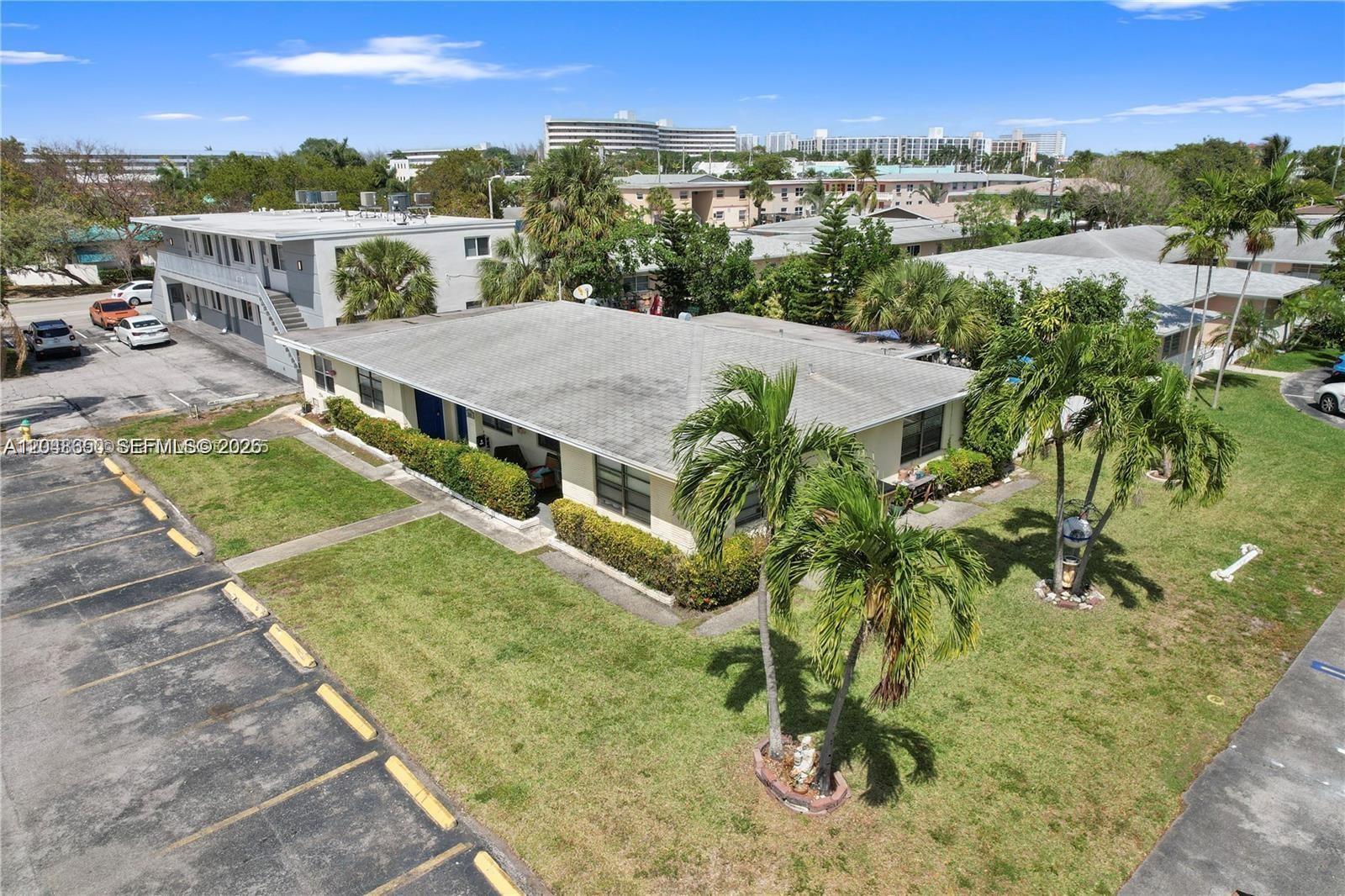 380 SE 12th Ave # 2