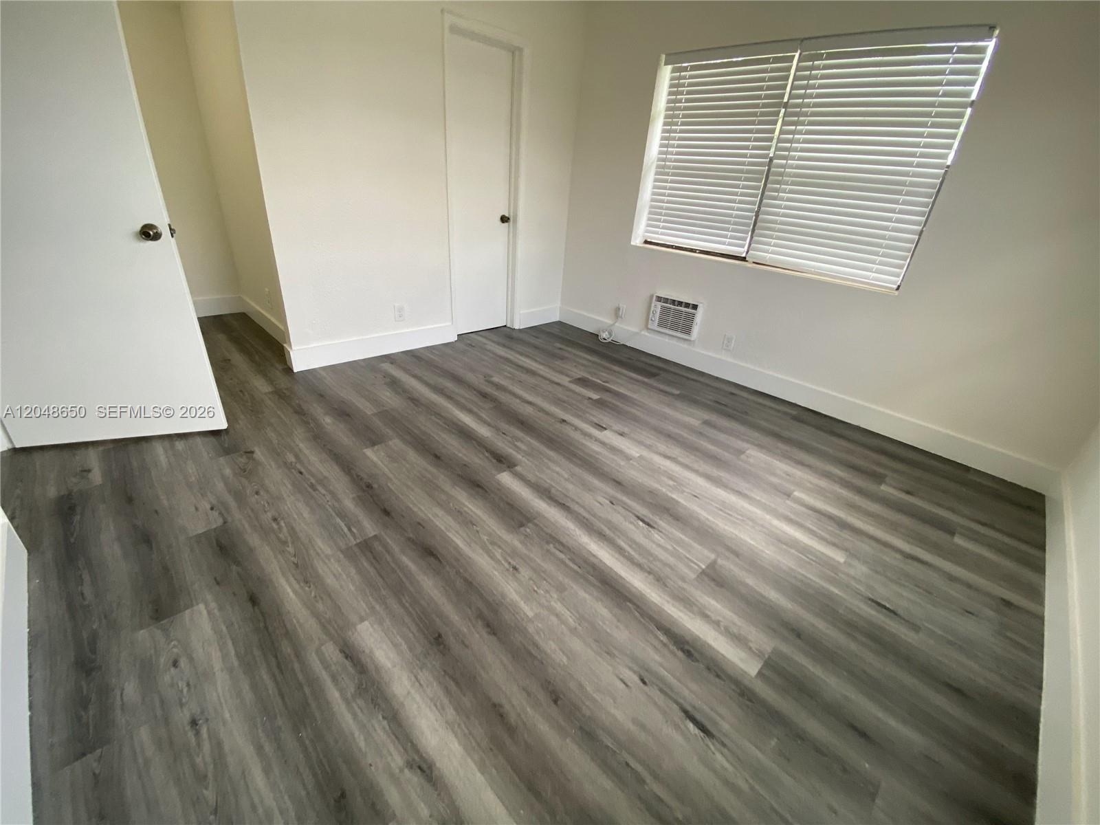 380 SE 12th Ave # 2