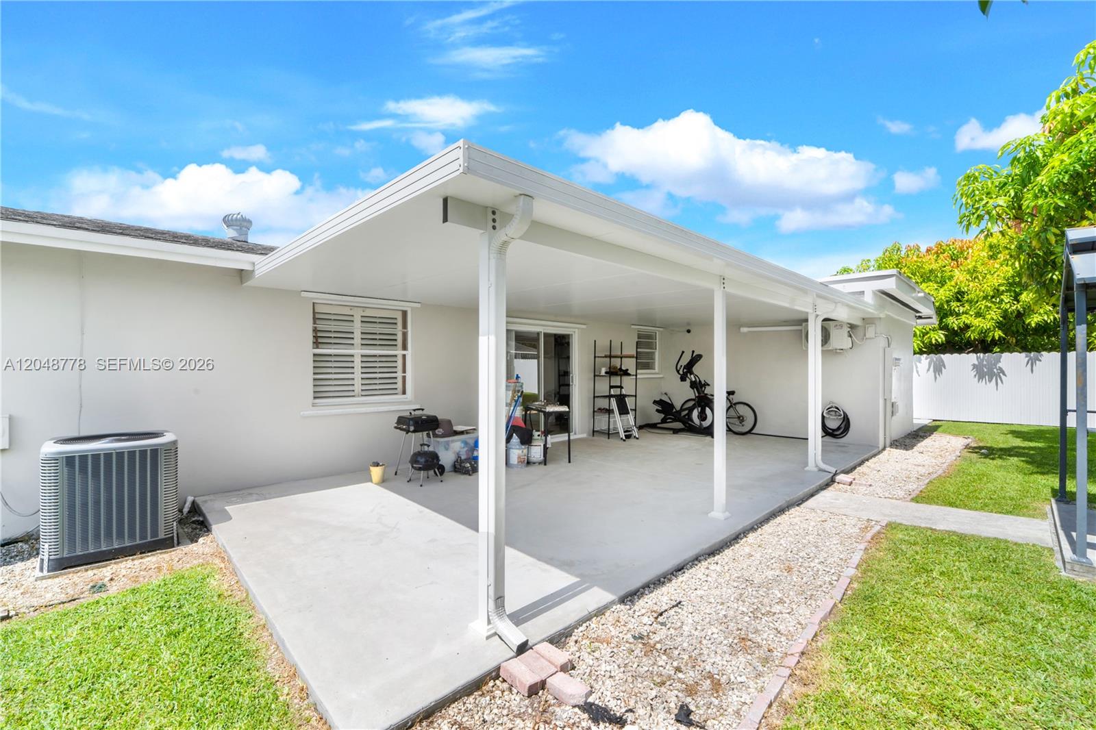 1759 W Mowry Ct