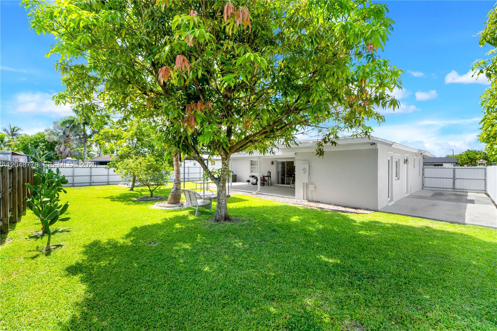 1759 W Mowry Ct
