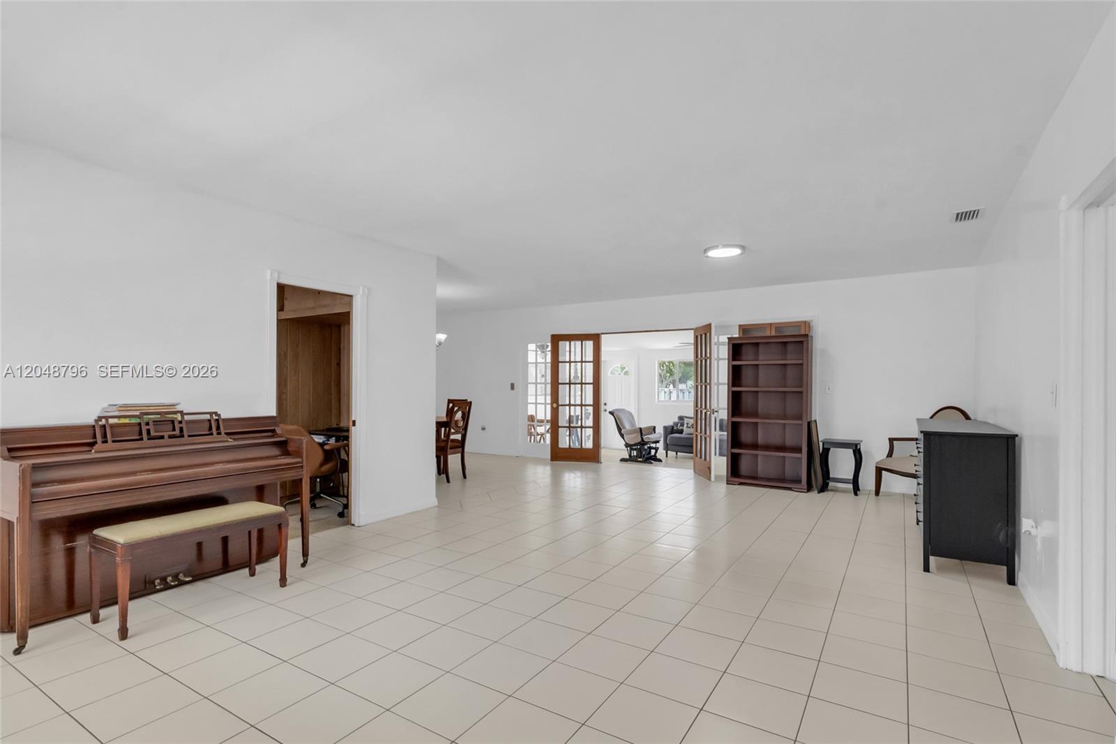 5735 SW 57th Ter