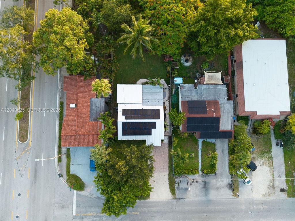 1305 NW 5th Ave