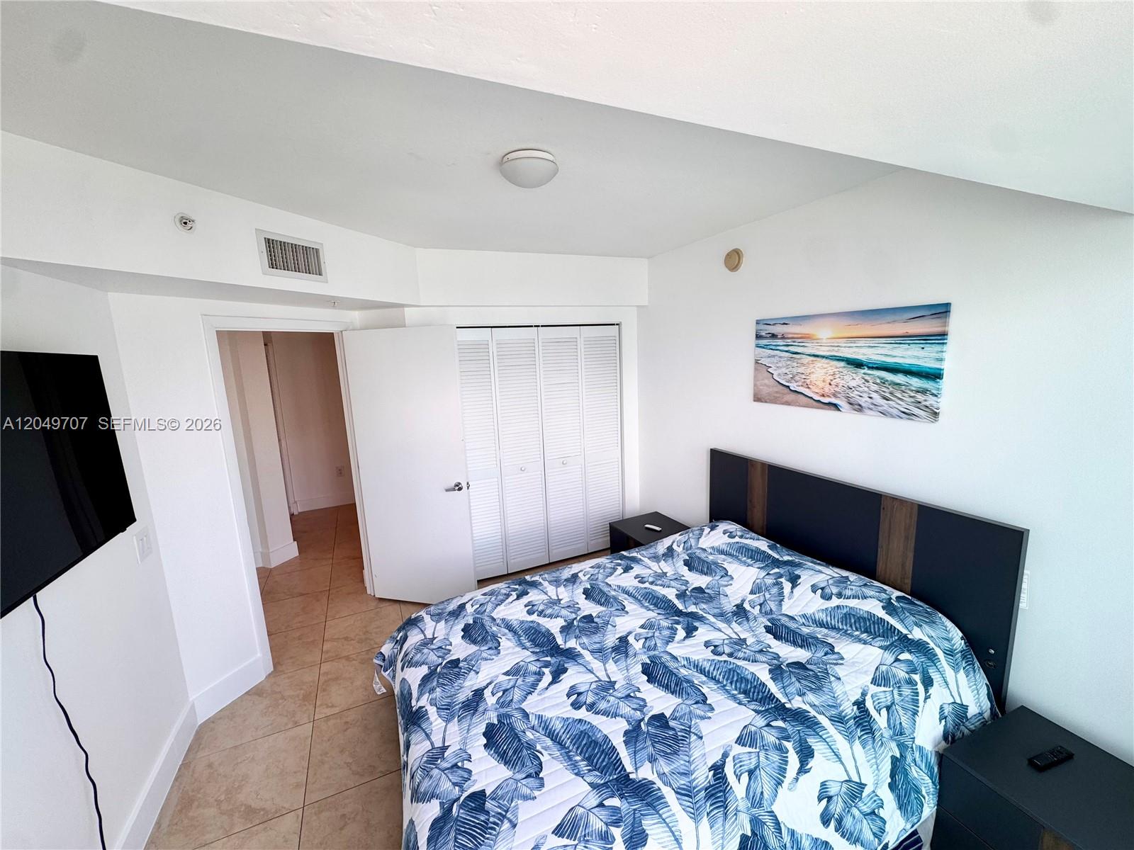 41 SE 5th St # 1917